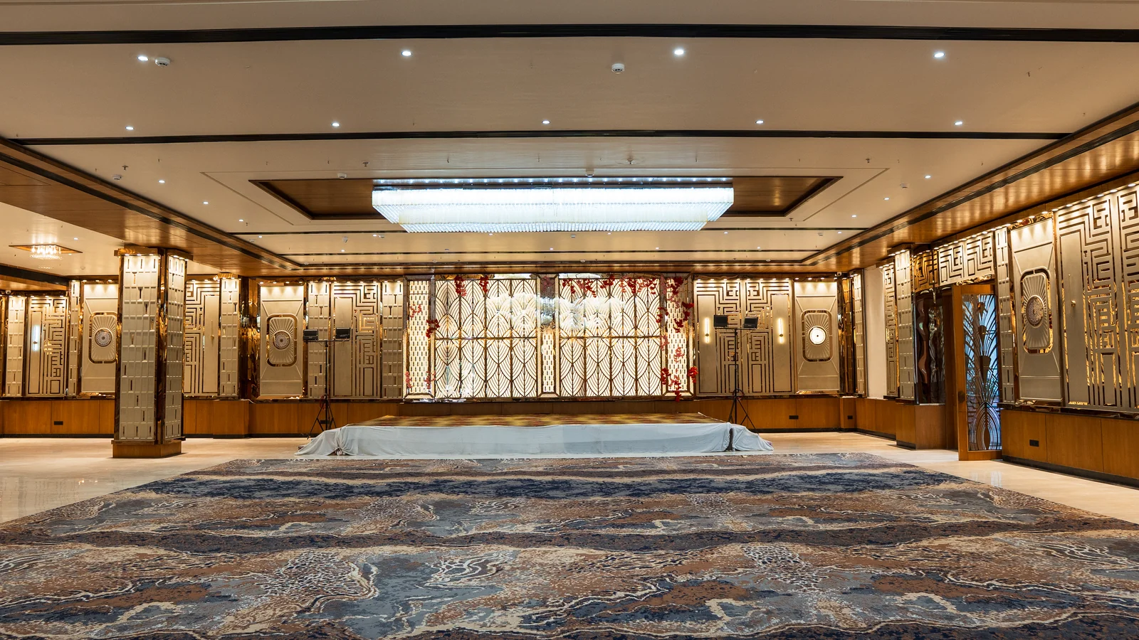 Banquet hall