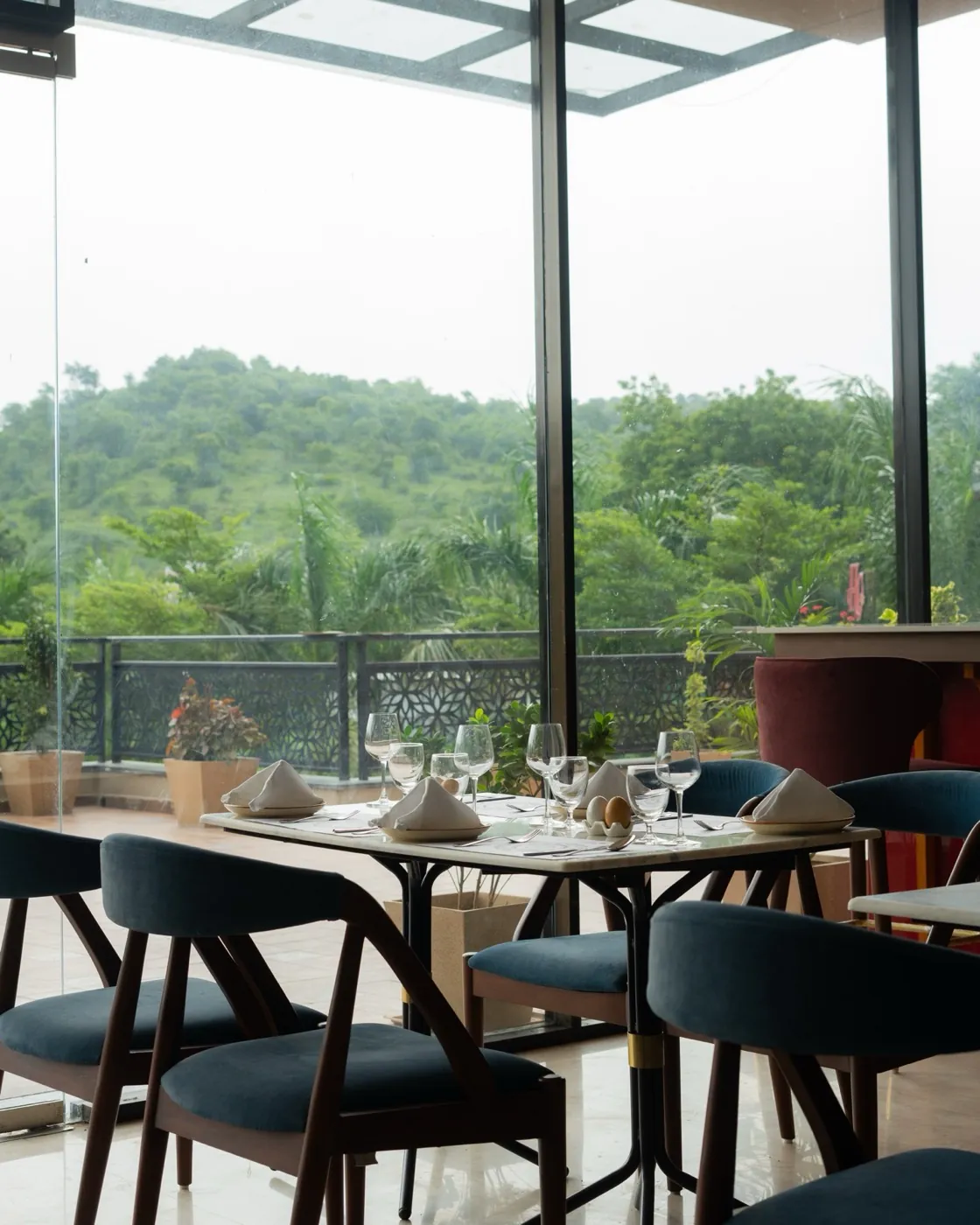 Bougainvillea window seating