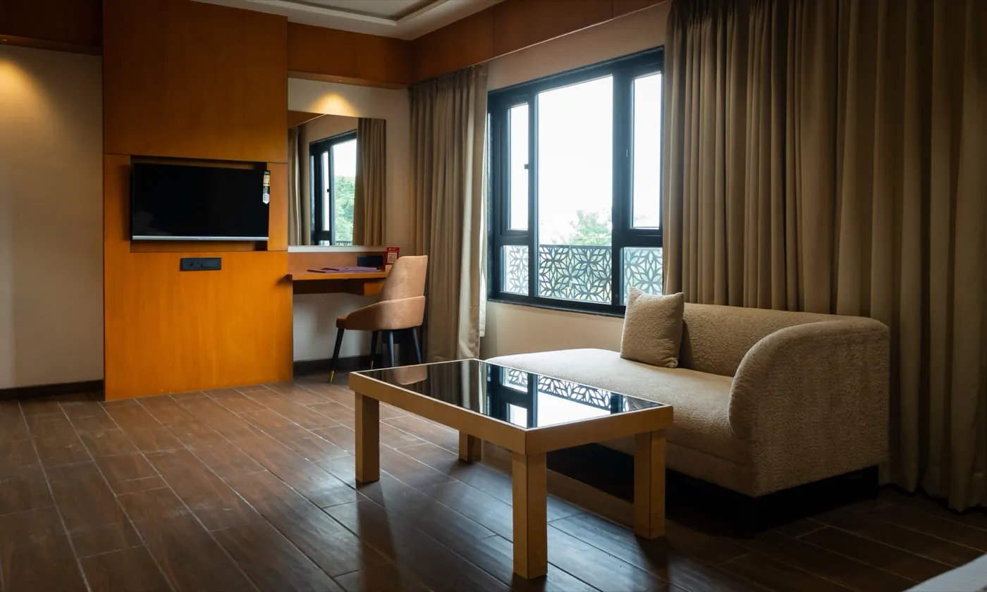 Deluxe suite lounge