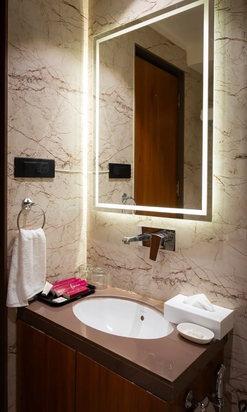 Executive room bathroom vanity