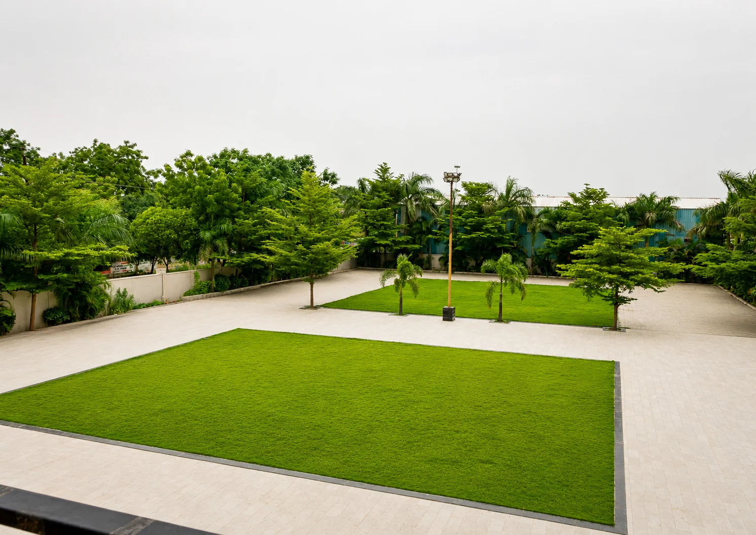 Hotel lawn