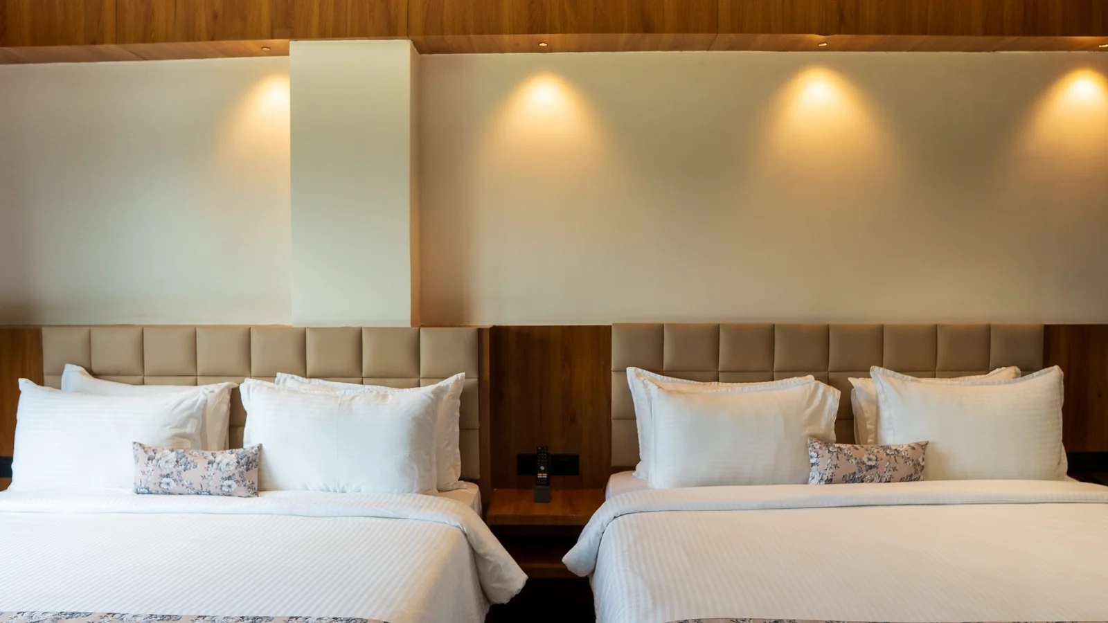 Guest room with two beds